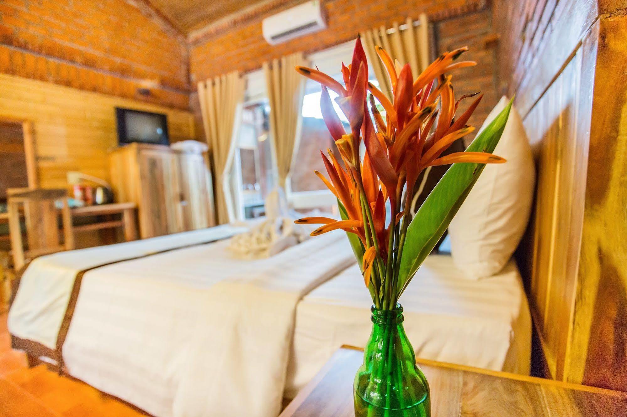 Sen Viet Phu Quoc Resort, Sport & Spa ภายนอก รูปภาพ